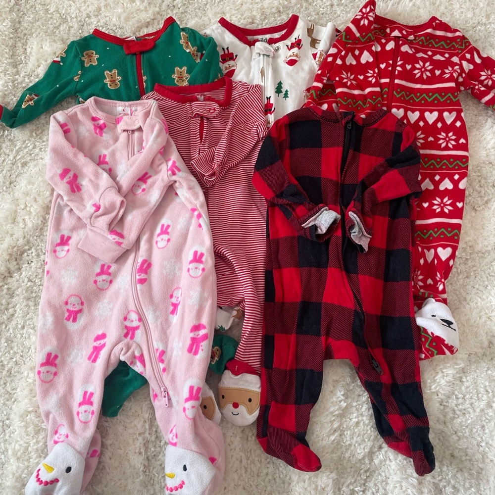 Newborn (size 0-3) holiday zip up onesie bundle
